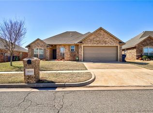 19205 Garden Creek Ln, Edmond, OK 73013