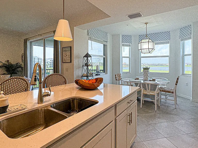 5651 Double Eagle Cir #4323 — Photo 21