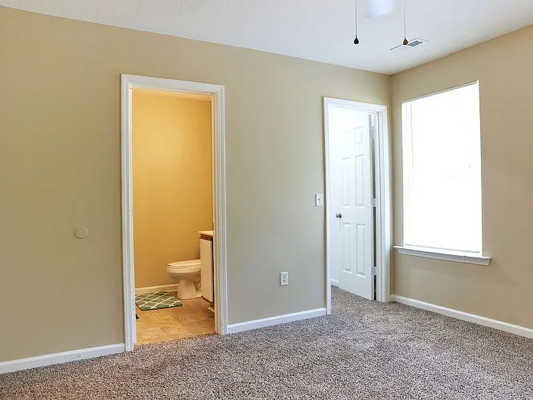 109 Lora Ln #A — Photo 7