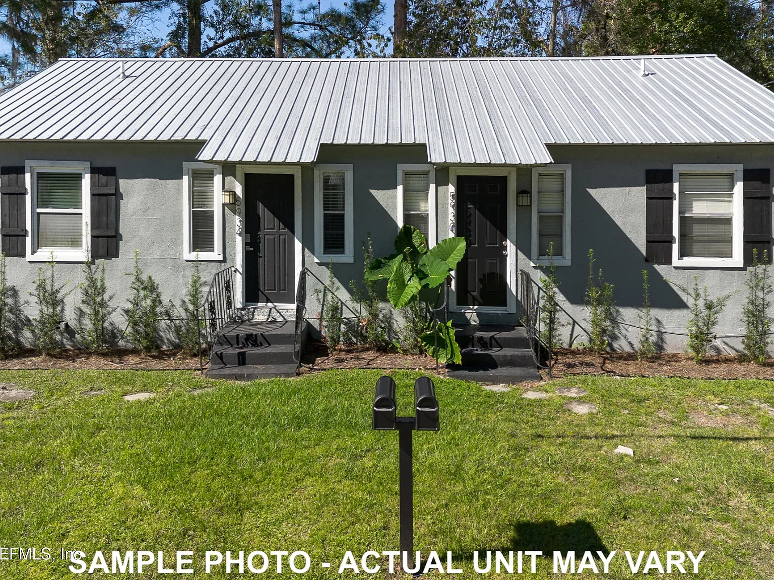 2 bed, 1.0 bath, 740 sqft, $1,099 — Photo 1