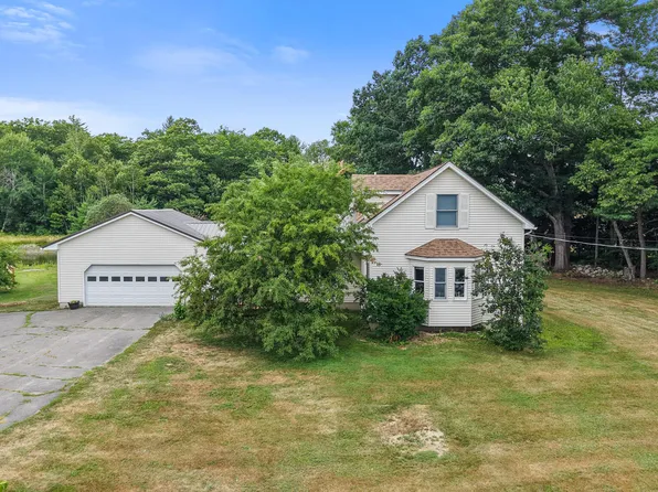 92 Bellsqueeze Road, Benton, ME 04901