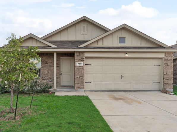 1012 Barkers Pond Ave