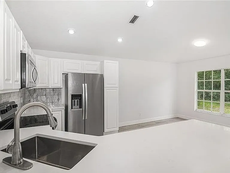 1298 Malabar Rd SW — Photo 7