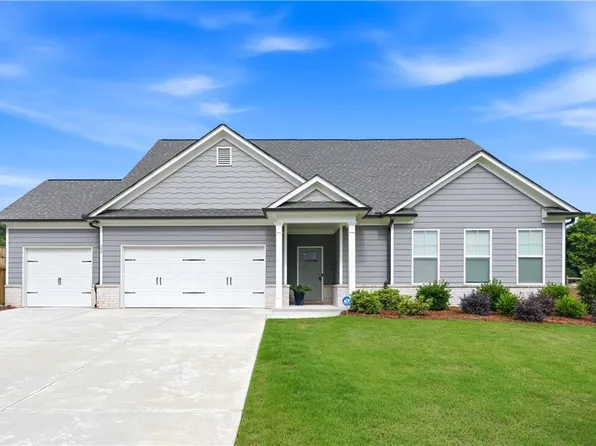 155 Cherokee Rose Ln, Hoschton, GA 30548