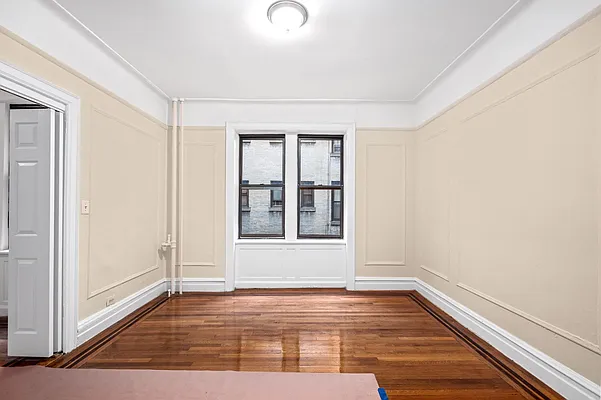 Rented by Keller Williams NYC | media 31