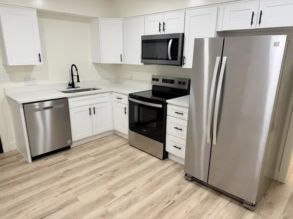 208 Ogden Cyn, South Ogden, UT 84401