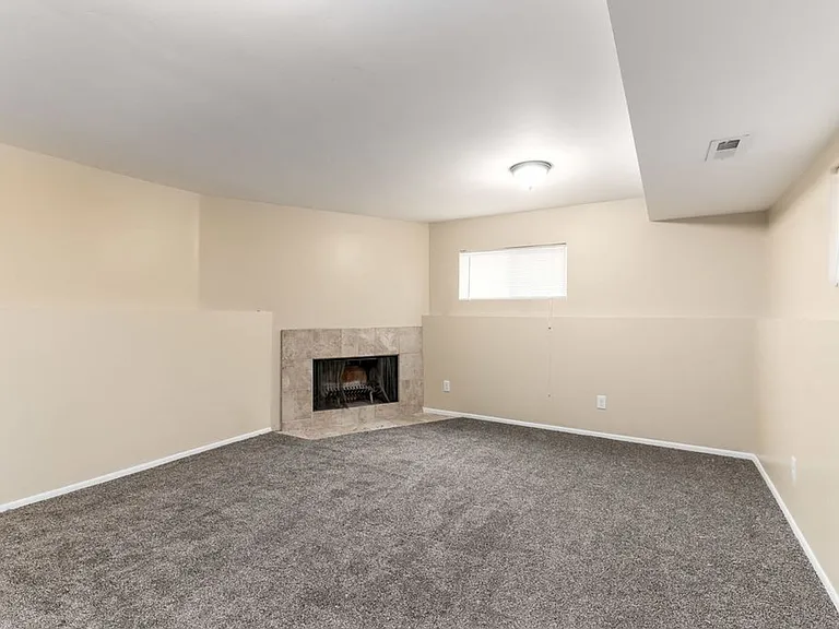 3848 S 400 E — Photo 13