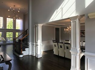 320 Lakebridge Xing, Canton, GA