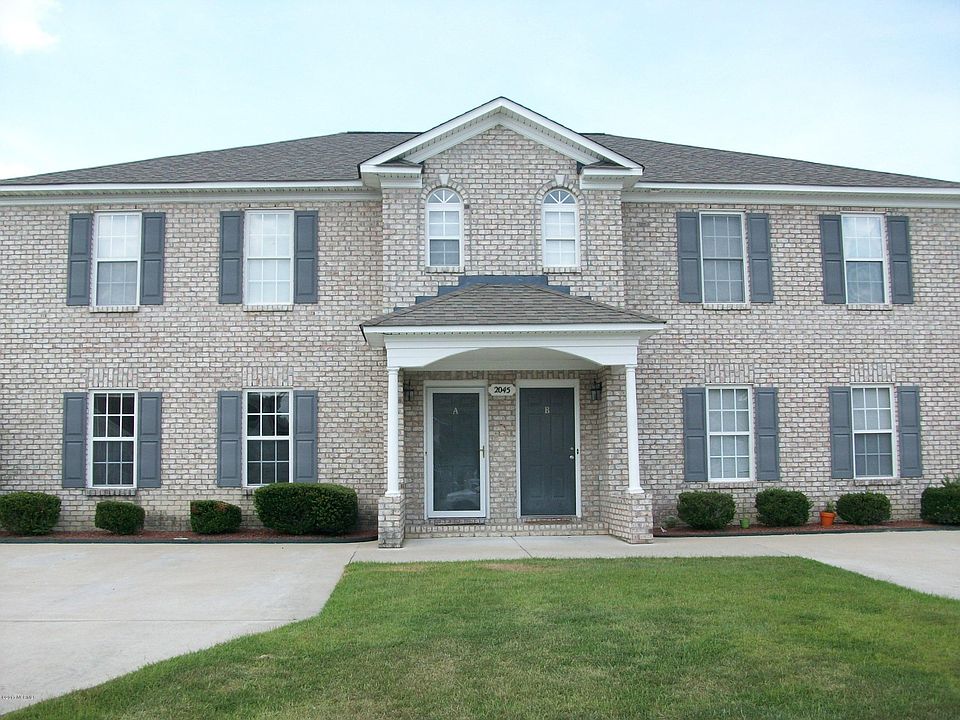 1st image of 2045 A Cambria Dr