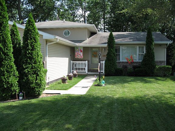 2nd image of 3915 Bonnie Dr