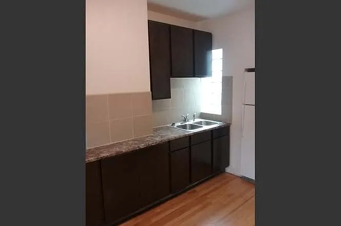 Newer appliances - 114 Madison St #2