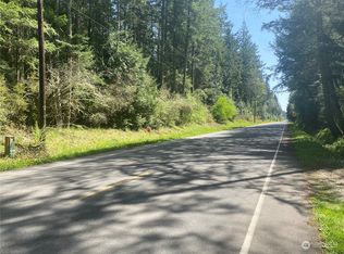 32 S Camano Ridge Rd #X, Camano Island, WA 98282