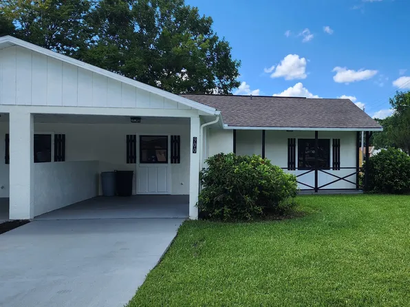 900 Boulder Dr, South Daytona, FL 32119