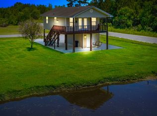 4005 Cardinal St, Bay St Louis, MS 39520