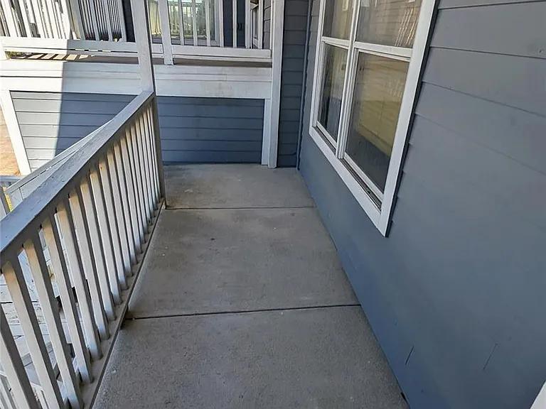 702 Paschall St #B — Photo 4