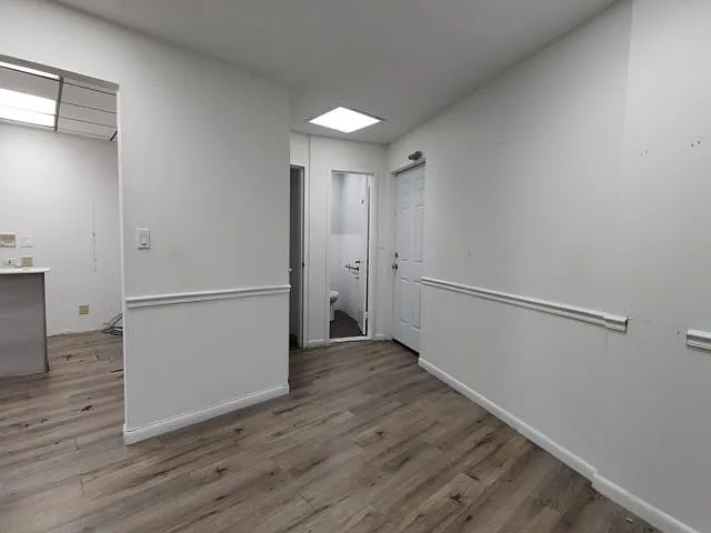 5968 Grand Ave — Photo 9