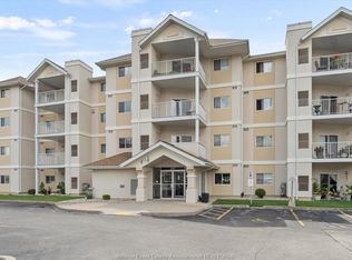 1547 Grand Marais Rd W #407, Windsor, ON