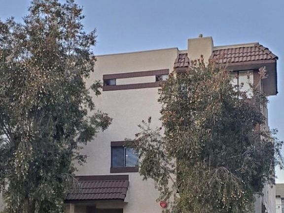 2nd image of 337 W California Ave