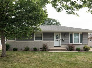 3722 S 95th St, Milwaukee, WI 53228