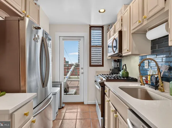 1111 Arlington Blvd APT 1007, Arlington, VA 22209