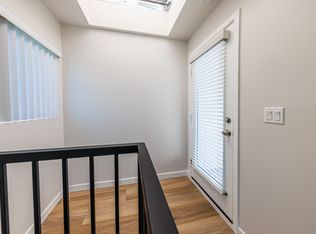 334 1/2 N Reno St, Los Angeles, CA 90026