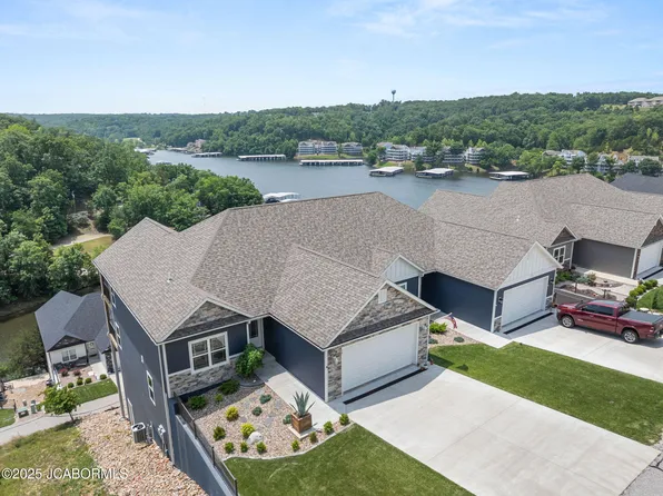 76 Barolo Ln #21A, Camdenton, MO 65020