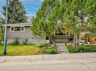 2704 SW Chandler Rd NW, Calgary, AB T2L1E5