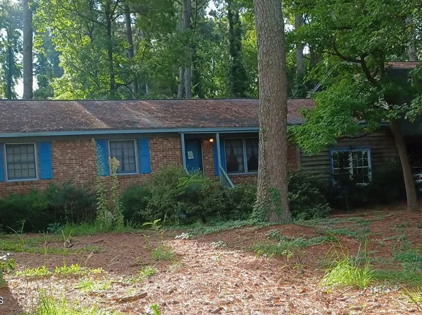 2044 Mozingo Road, Greenville, NC 27834
