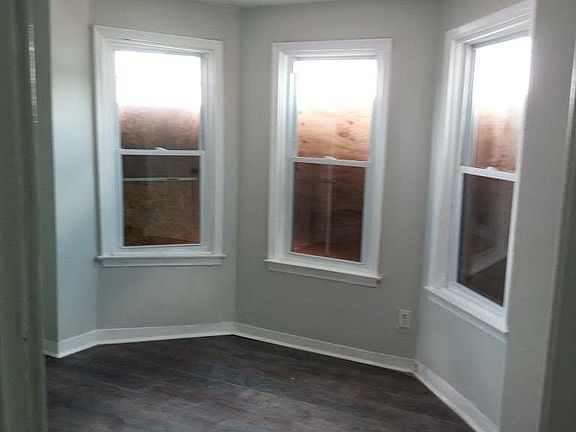 3rd image of 1714 Lancaster Ave