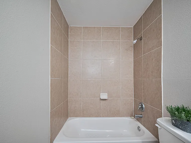 4320 Maggie St #B — Photo 21
