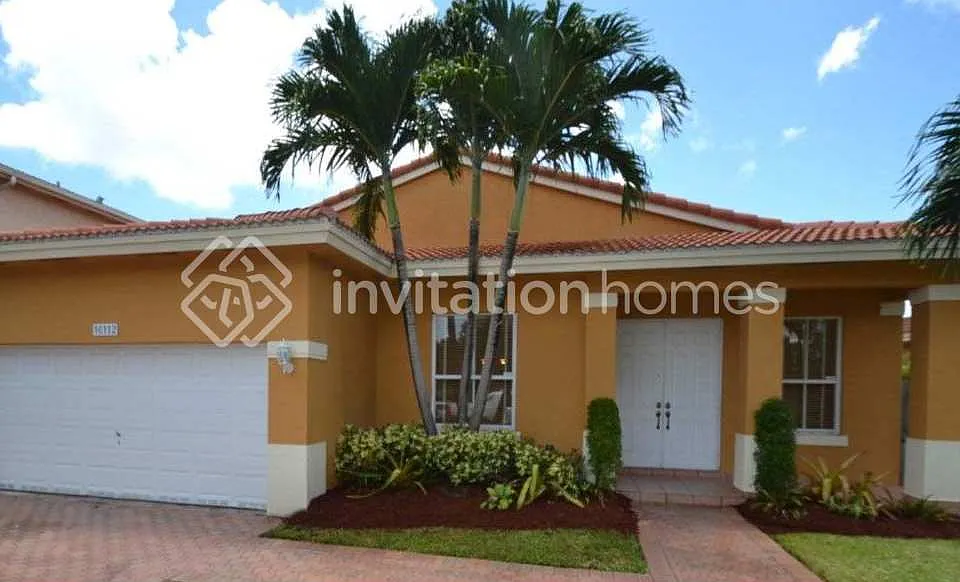 16112 SW 63rd Ter