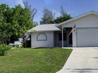 1 Cove Ln, Englewood, FL 34223