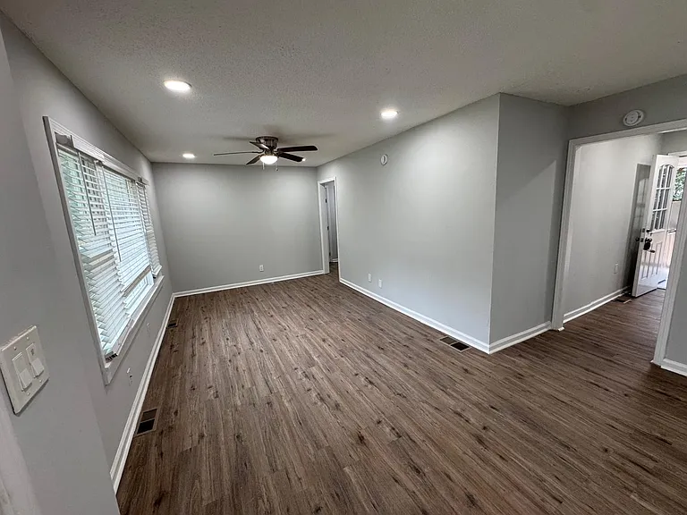 108 E Mimosa Dr — Photo 5