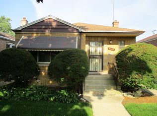 9021 S Euclid Ave, Chicago, IL 60617