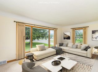 799 Century Ave N, Maplewood, MN 55119