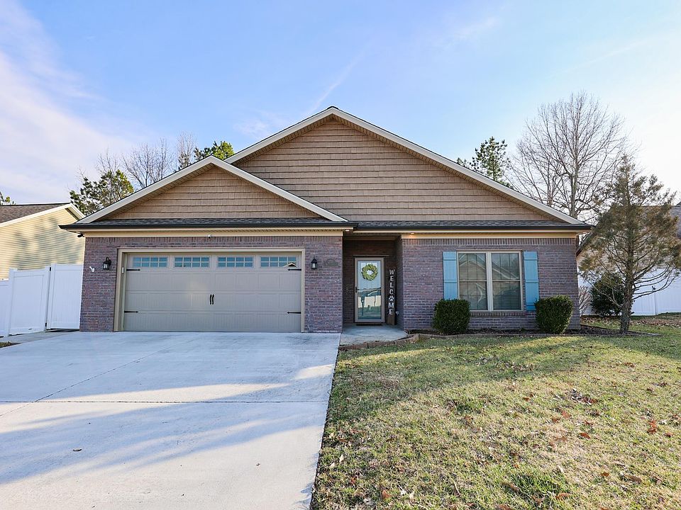 1st image of 270 Riegel Ln
