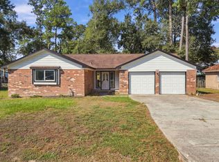 1704 S 1st St, Conroe, TX 77301