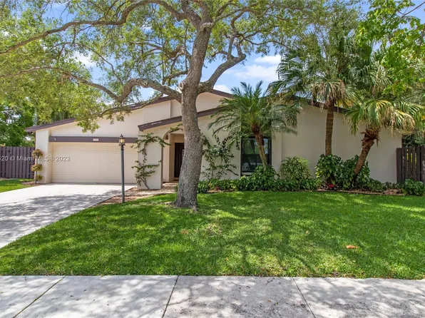 12820 SW 107th St, Miami, FL 33186
