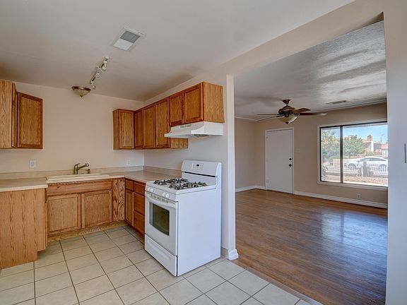 4th image of 5418 La Merced Ave NW