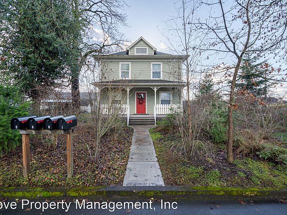 4th image of 2703 E 8th St #8610881