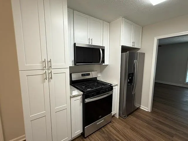 130 Lori Ln — Photo 5