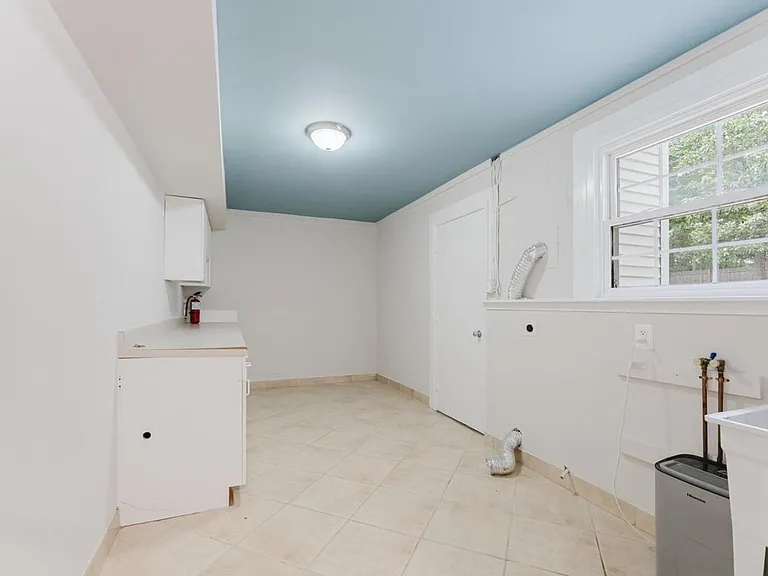 5034 Portsmouth Rd — Photo 18