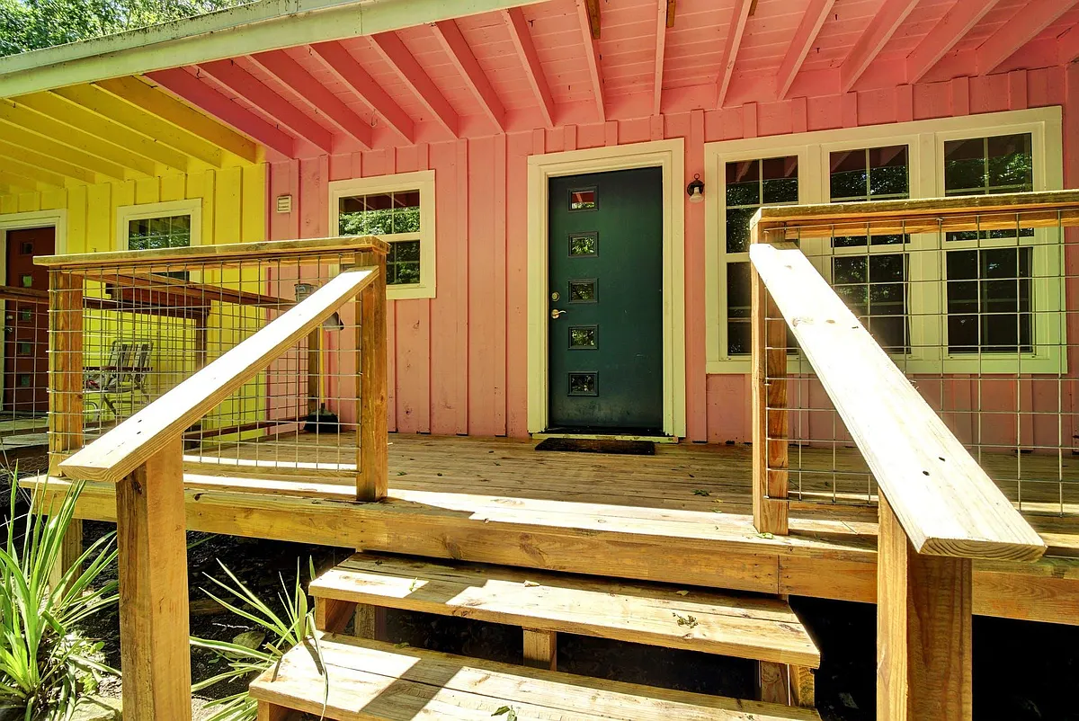 Building Photo - 4512 Speedway #B