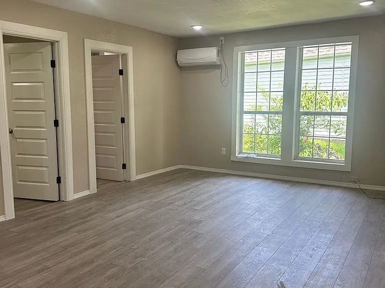 1609 Alma Blvd — Photo 4