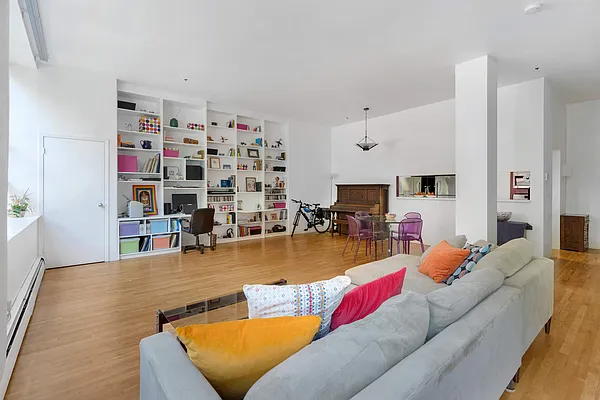 Sold by Compass | media 1