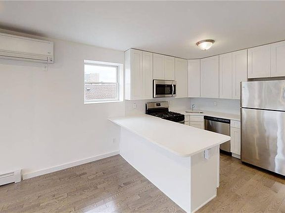 3rd image of 73 Bay St #47