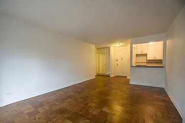 Rented by Rhona Realty