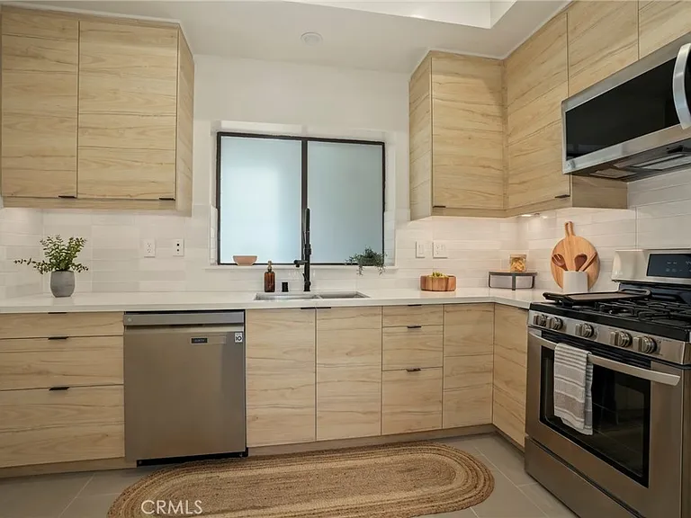 8788 Shoreham Dr #32 — Photo 11