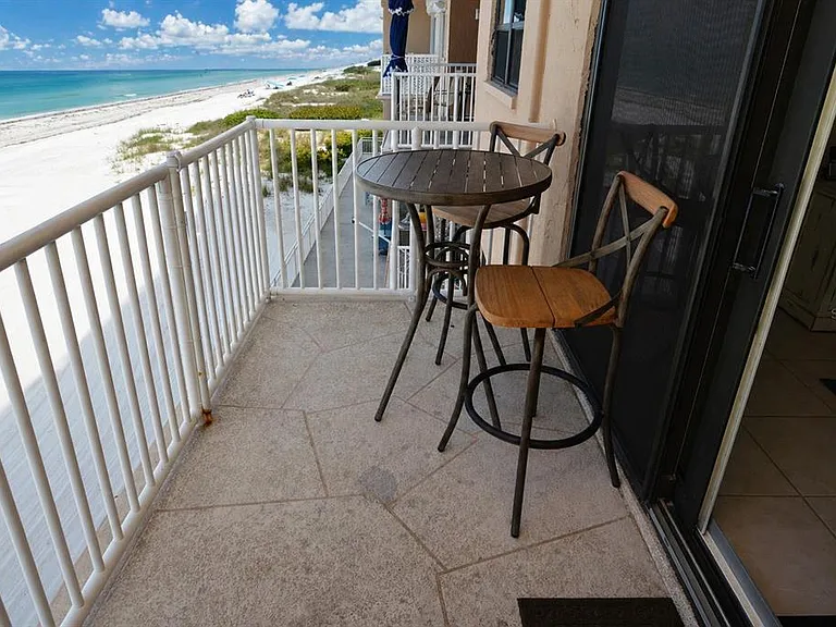 18650 Gulf Blvd #305 — Photo 22