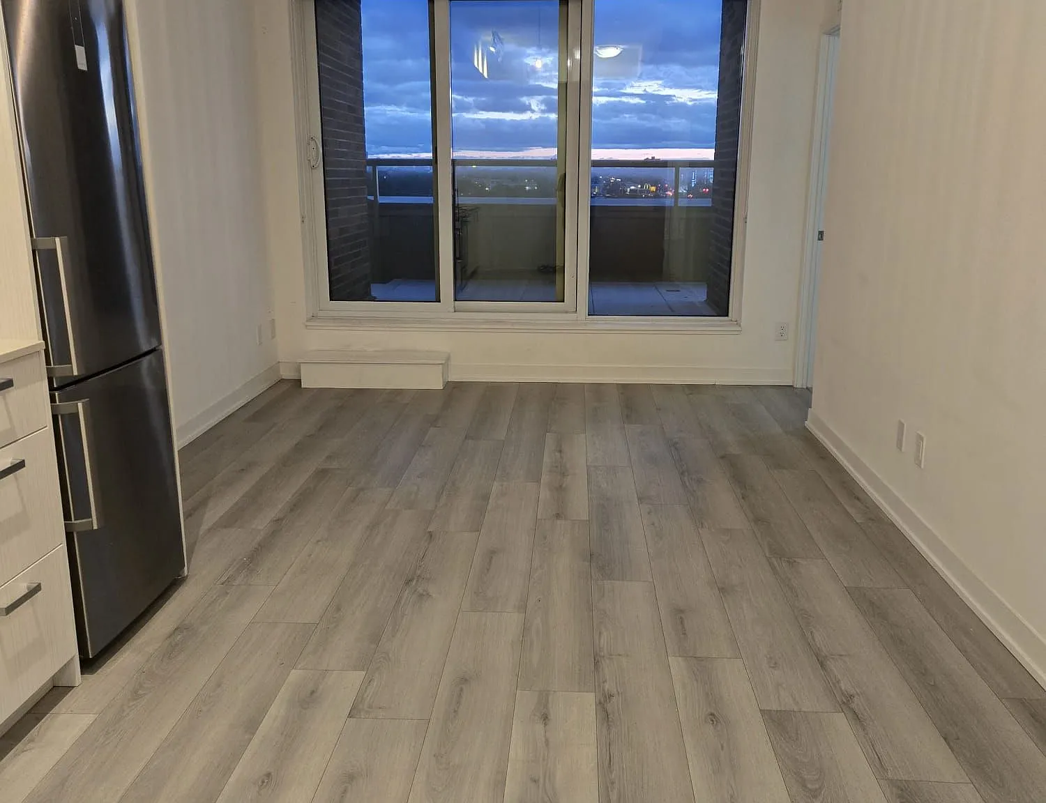 Scout Condos — Photo 4